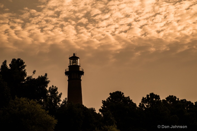 Lighthouse at Dawn-Currituck 3-0 f lr 8-8-15 j551
