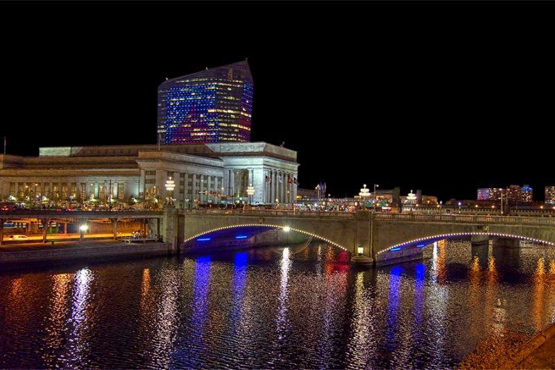 466 30th street station at night