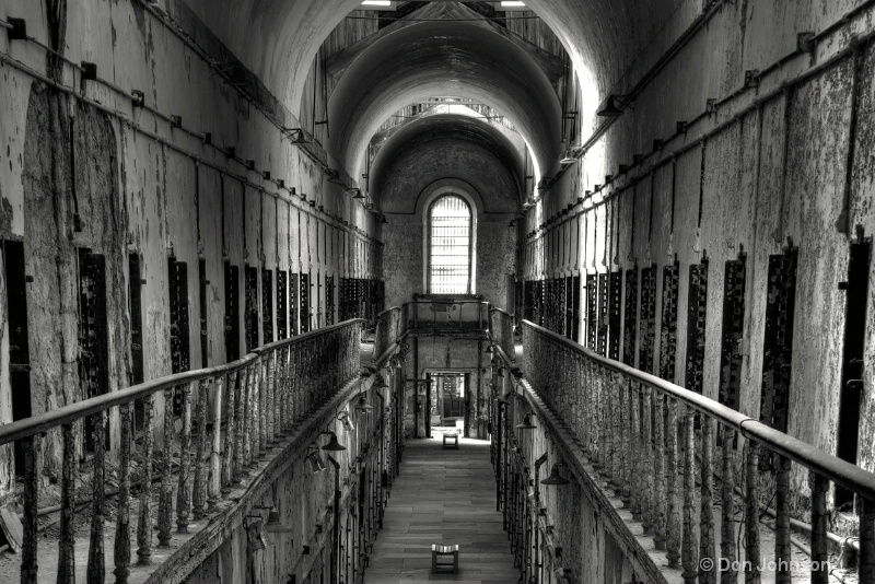 Old Prison Corridor-hdr 3-0 f lr 11-17-15 j226-228