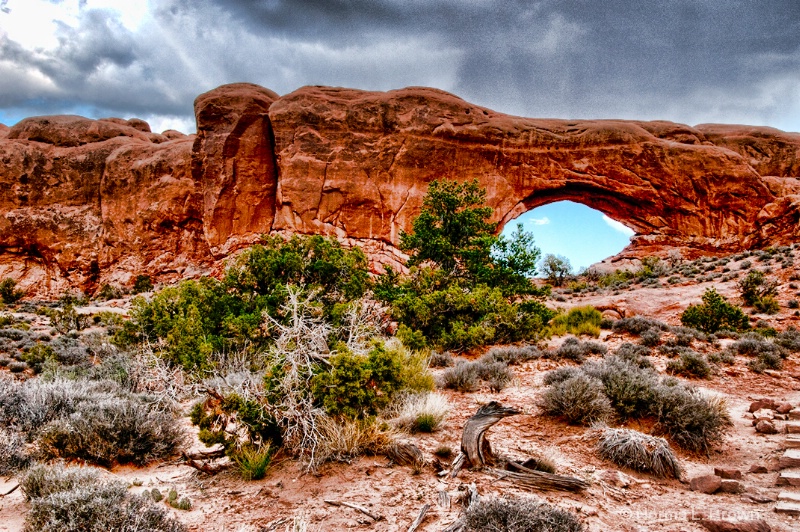 Creative Hole in the Wall, Arches NP
