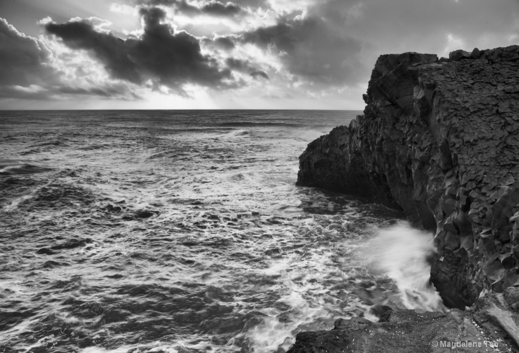 Waves Crashing over the Iceland Rocks