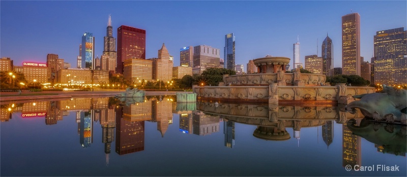 Buckingham Fountain in Morning Light