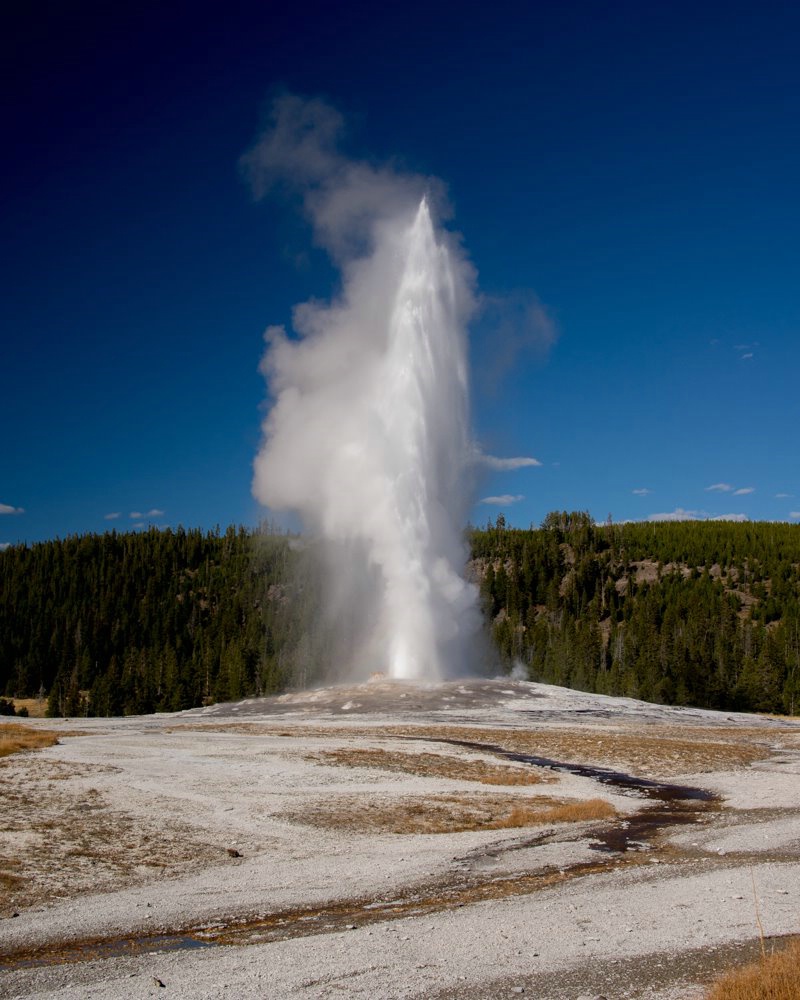 Erupting Old Faithful