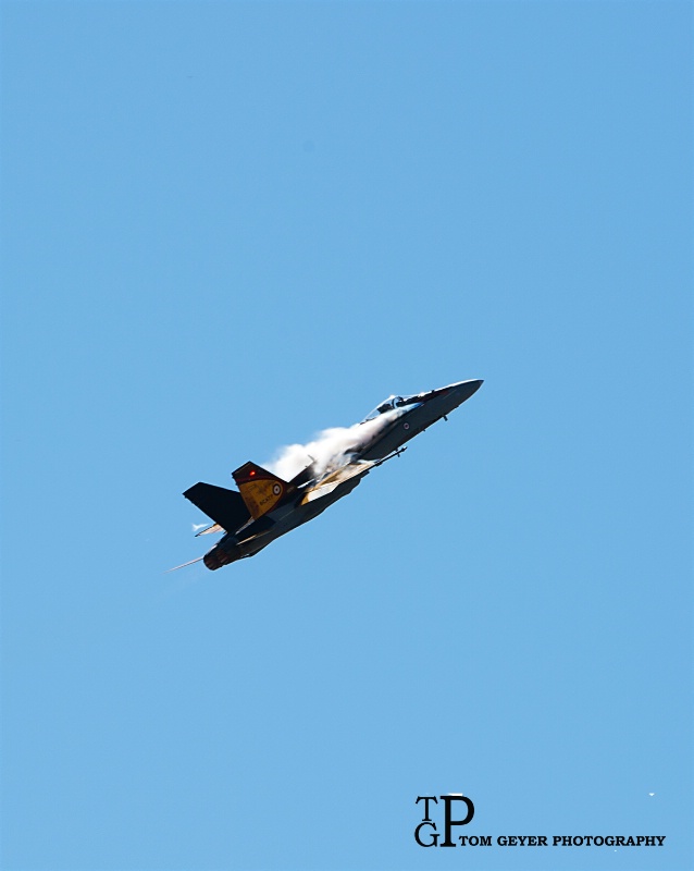 Canadian Royal F-18, Calif Capital AirShow