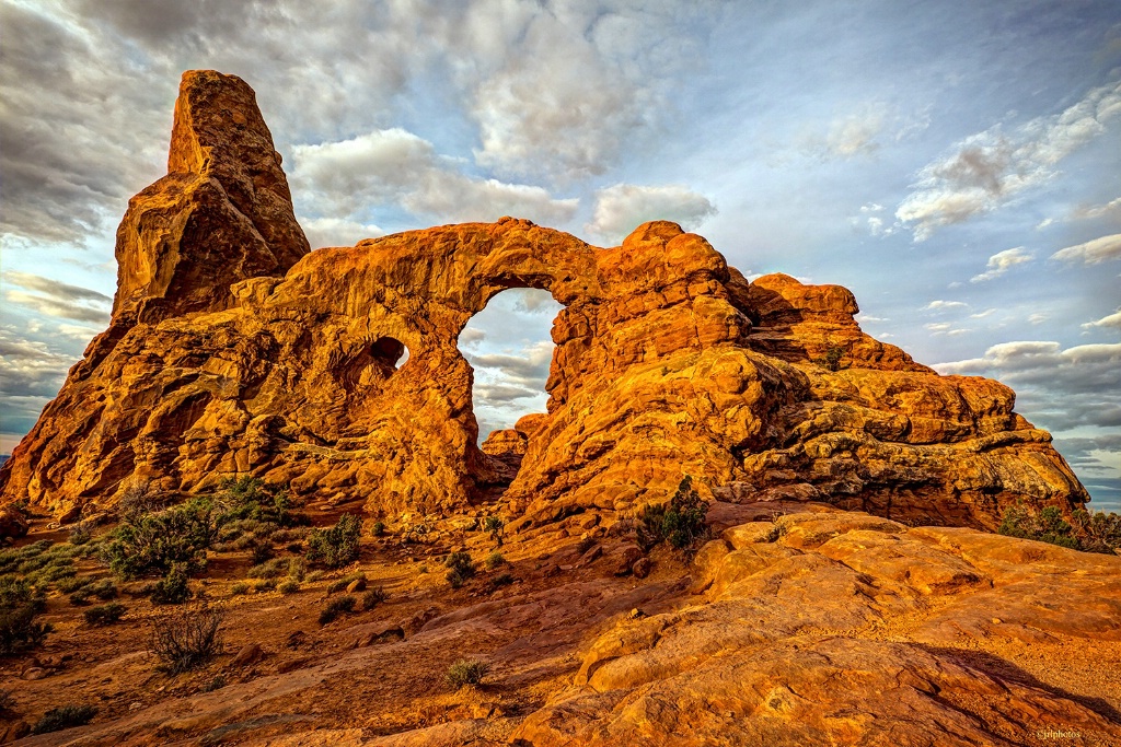 Turret Arch on a cloudy morning