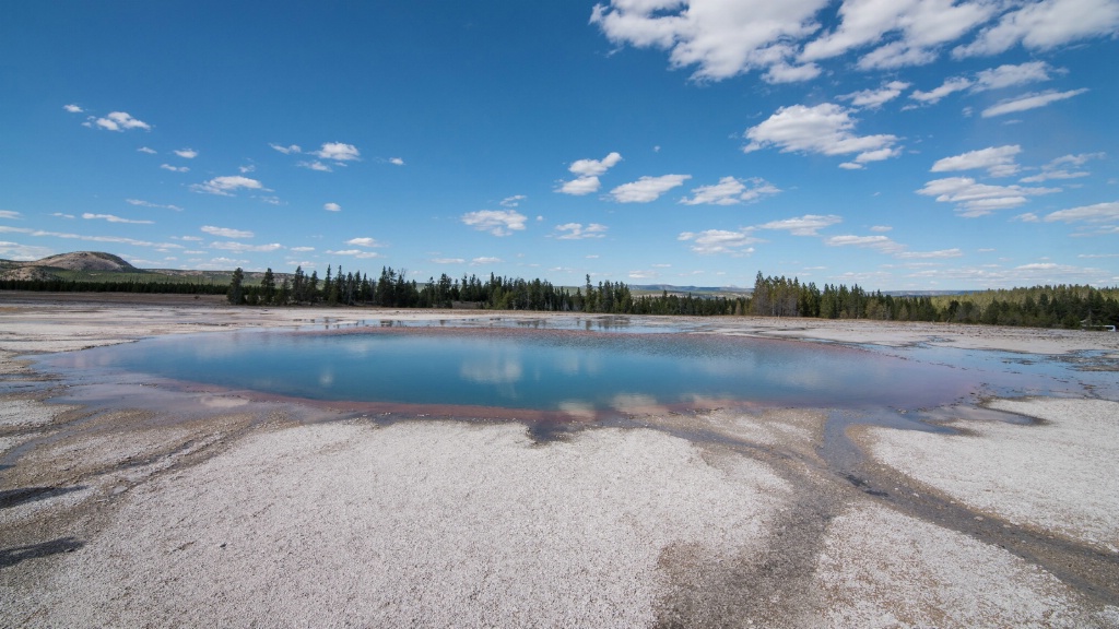 Midway Geyser Basin