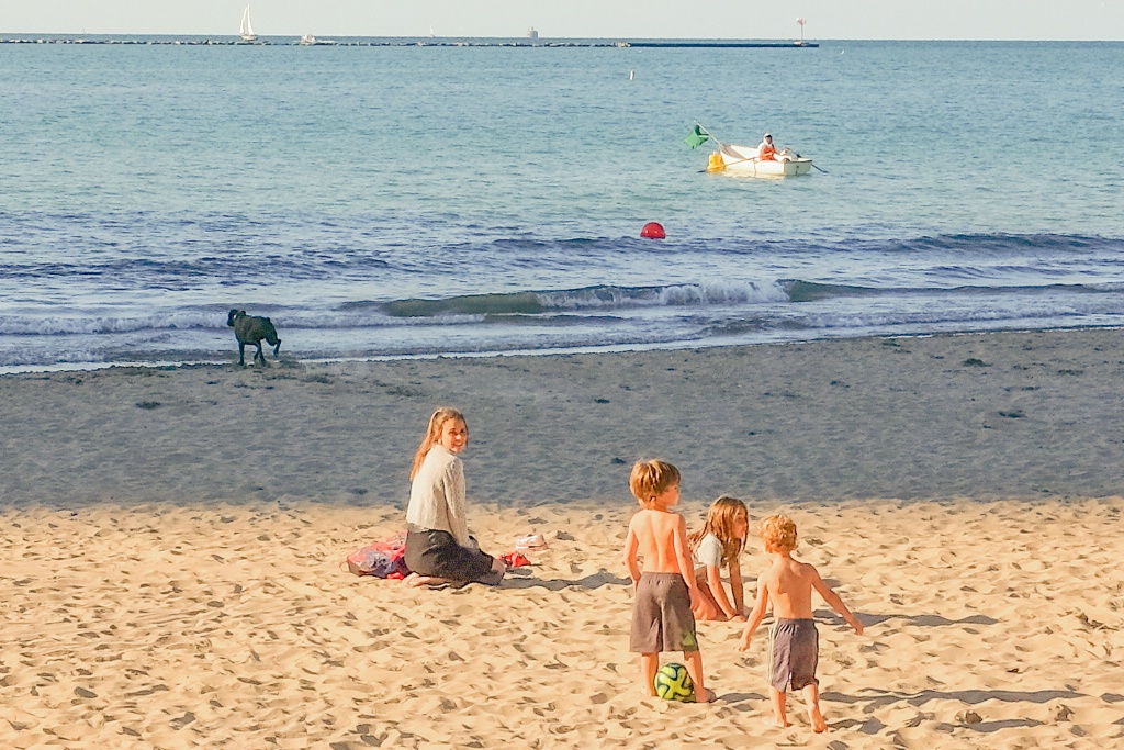 family fun at the Chicago shore