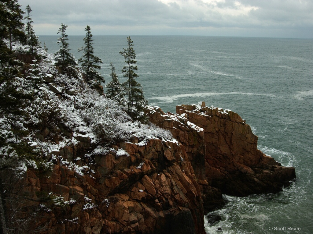Bar Harbor.2001.Snow Covered Sea Cliff