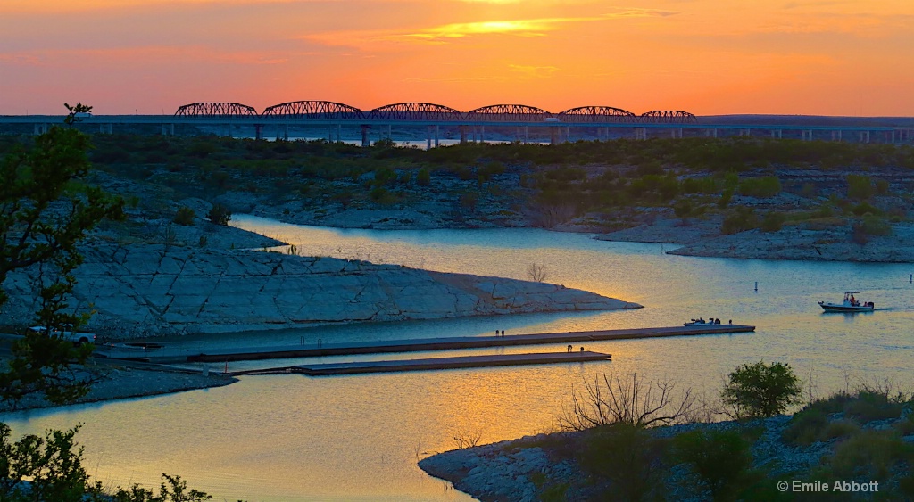 S curve on Lake Amistad