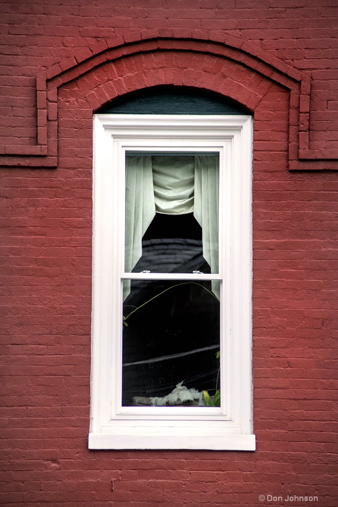 Staunton Window 3-0 F LR 6-23-18 J414
