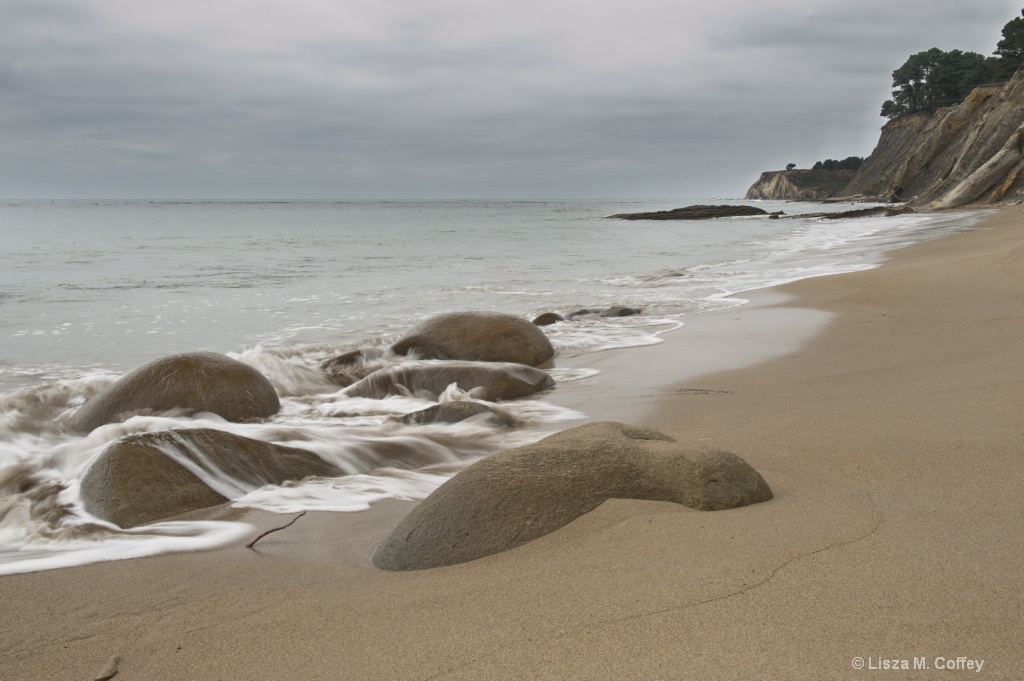 Bowling Ball beach