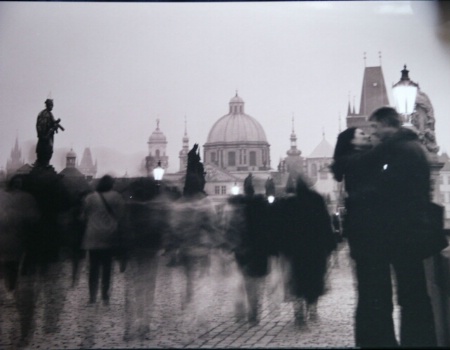 Romance on Charles Bridge 