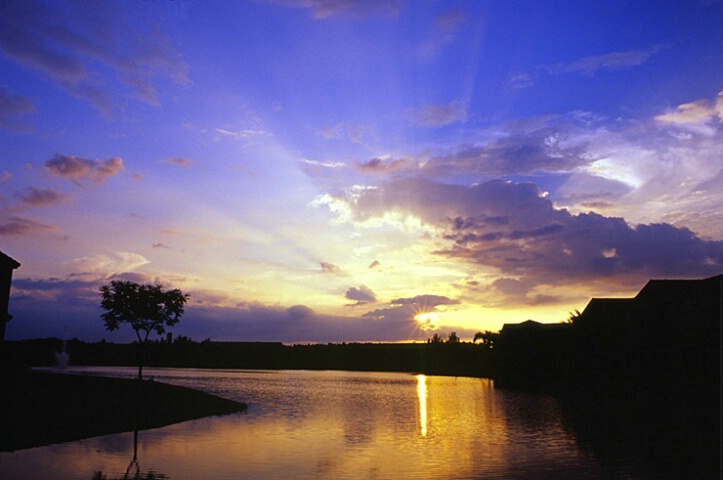 Sunset - Horizontal, Low Horizon