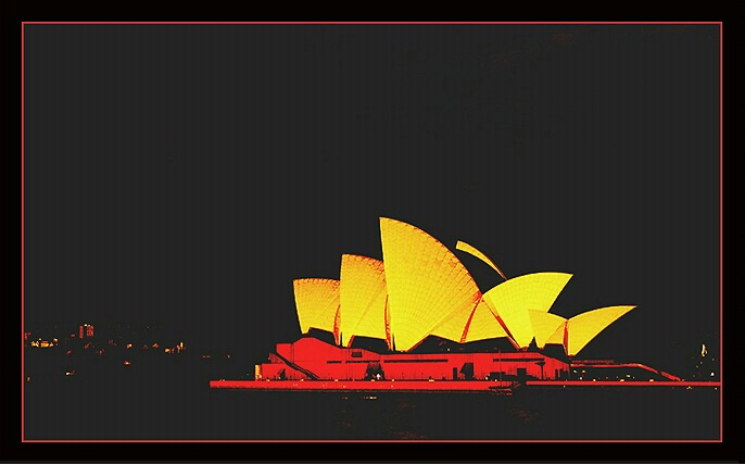 night opera-Sydney Operahouse