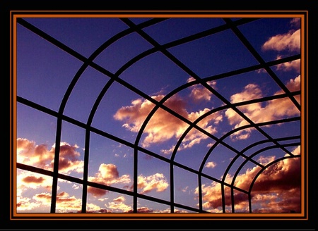 sky & frame