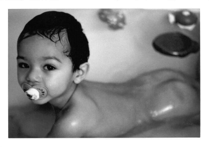 Gianni in the tub....