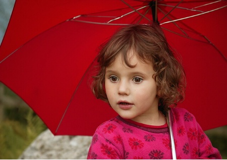 Red Umbrella protect the child