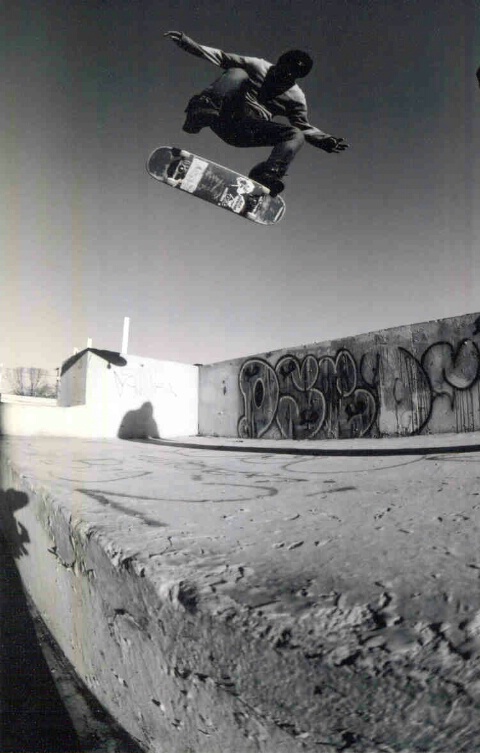 Switch Heelflip