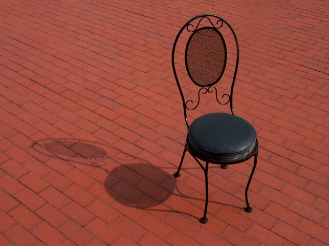 Chaise et ombre