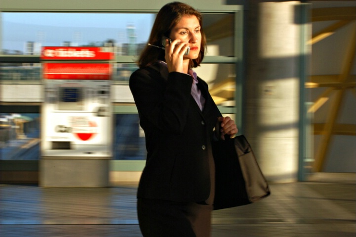 Call Phone Panning in Train Station