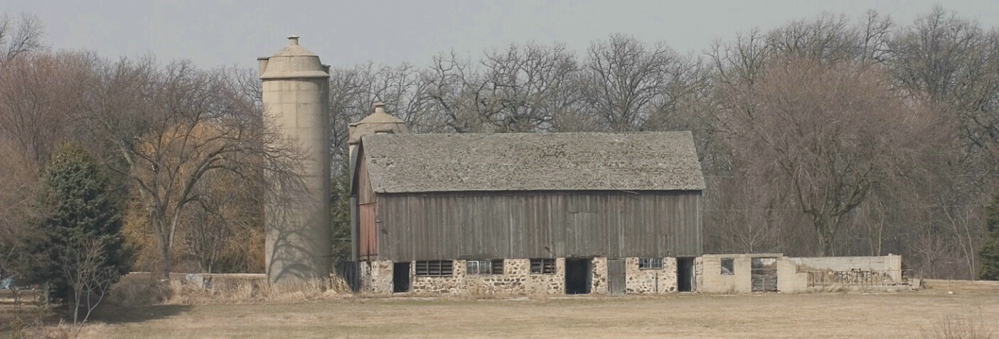 Old Barn Pano - ID: 329327 © Robert Hambley