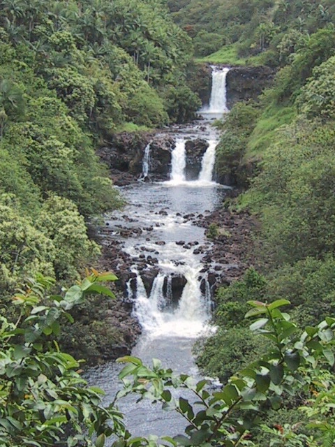 HI - Umaumau Falls View