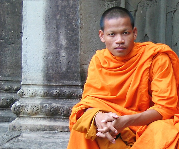 The Gaze of a Monk