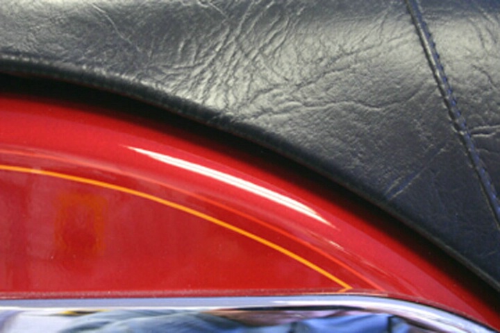 Saddle & Fender Detail