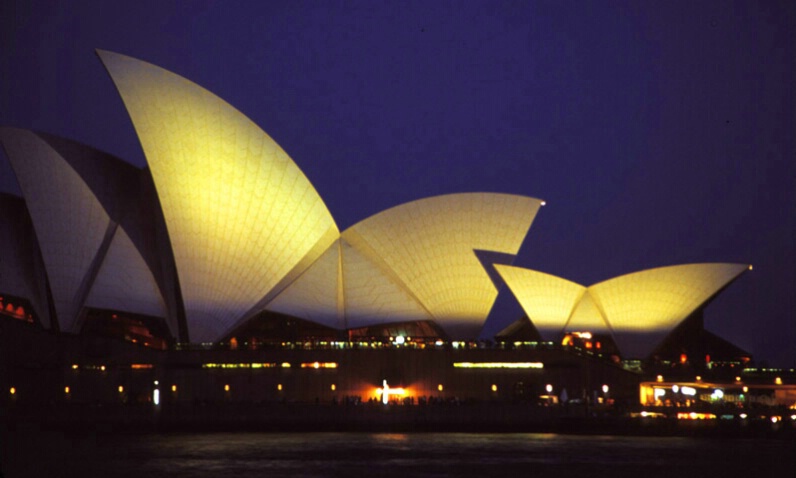 Sydney Opera House at Night - ID: 373716 © John T. Sakai