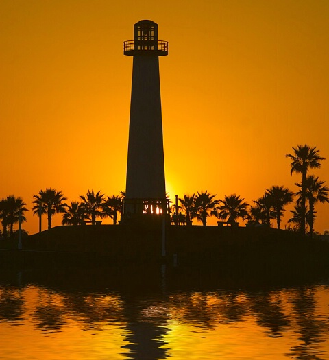 *lighthouse /gold sunset*