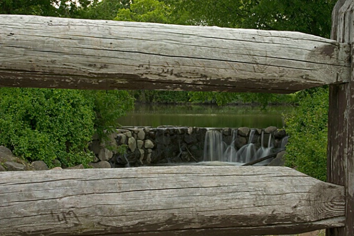 Bridge Scene 6 - ID: 417961 © Robert Hambley