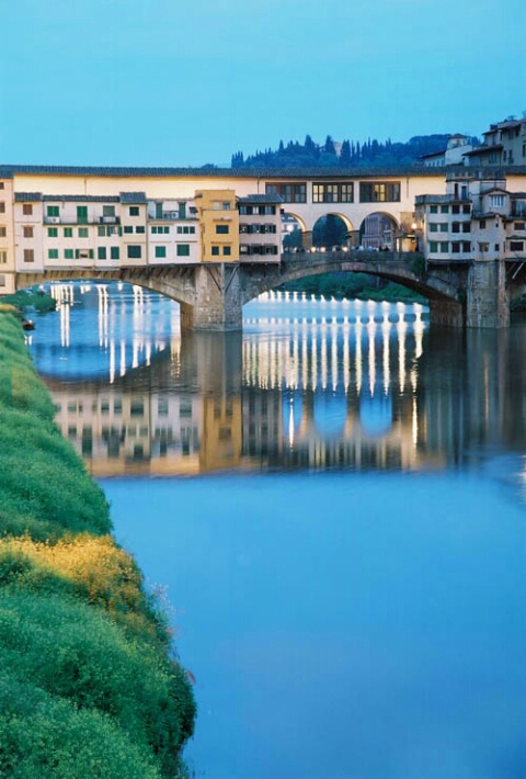 Evening view of Ponte Vecchio