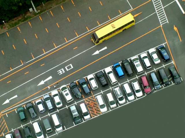 ...yellow bus...