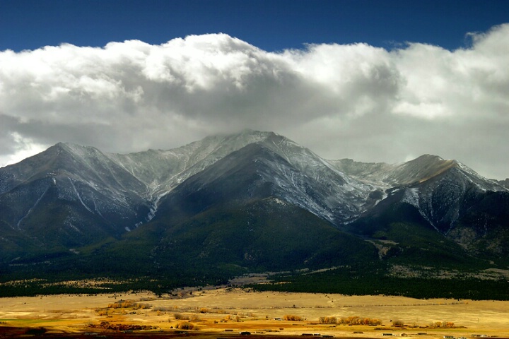 Snowshowers on the Collegiate Peaks