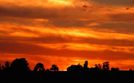 Farm Sunset 