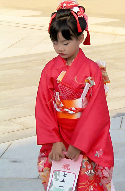 Sad Kimono Girl  ..buzzzzed