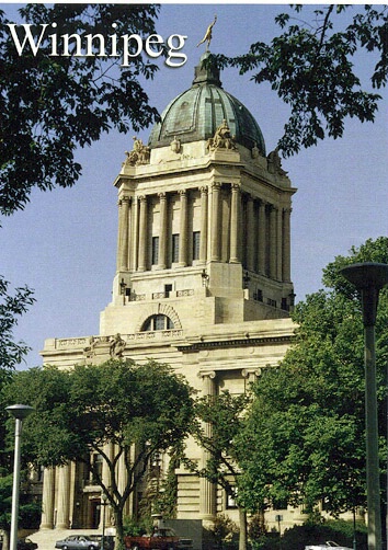 Winnipeg Legislative Building day - ID: 665253 © Heather Robertson