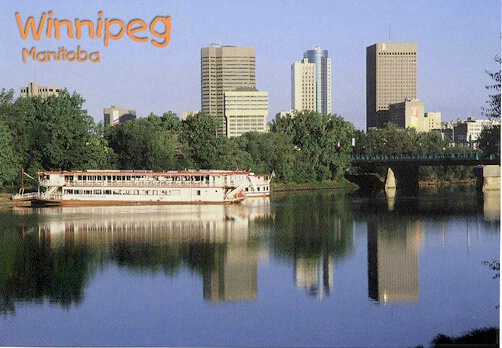 Winnipeg skyline and paddlewheel - ID: 665279 © Heather Robertson