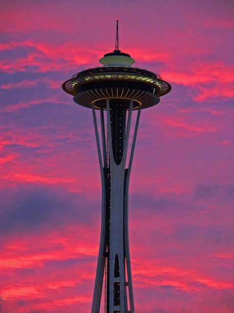 Space Needle at Sunset - ID: 731451 © John Tubbs