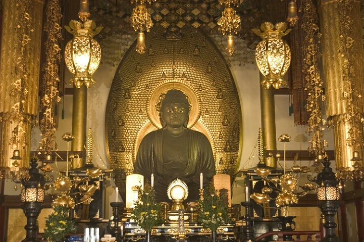 Buddhist Shrine (Off camera fill flash)