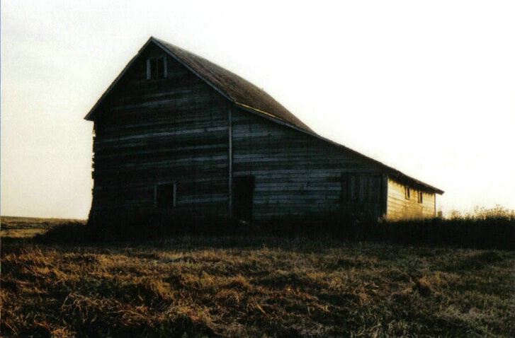 Hay barn - ID: 775791 © Eric B. Miller