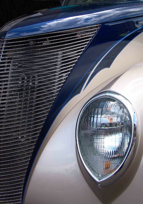 Headlight in silver/blue