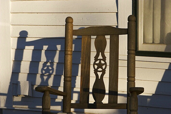 Gruene Chair & Shadow