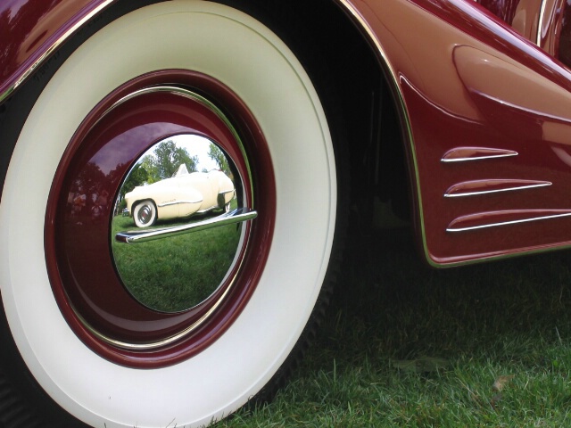 cadillac reflections