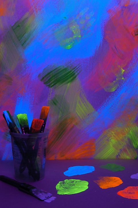 Blacklight Painting