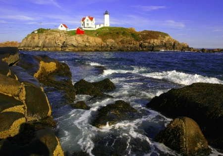 Nubble Light