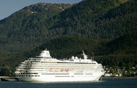 Cruise Ship, Juneau, AK 