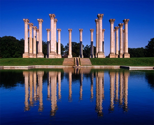 The Capitol Columns