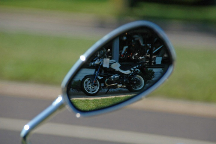 Mirror Cycle - Closeup