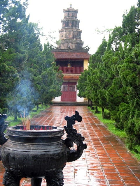 Thien Mu Pagoda, Hue, Vietnam - Vertical